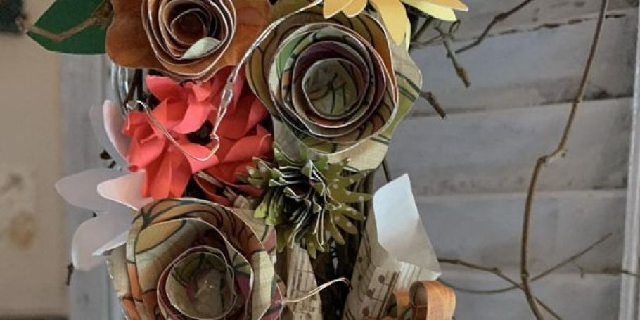 A photo of Rhonda Evans Spring Twig Wreath workshop at the Tett Centre