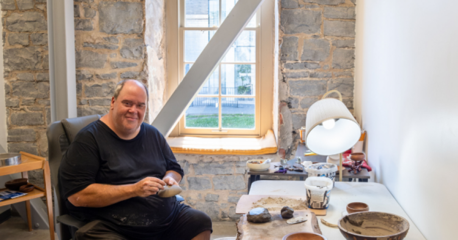 Sheldon Traviss in the studio at the Tett Centre.